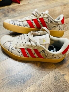 adidas Women’s  Beige Snake-Print Sneakers with Red Stripes and Gum Sole